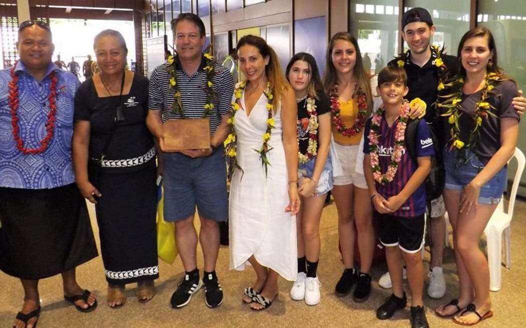 The family of Roberta Haynes arrive in Samoa with her ashes