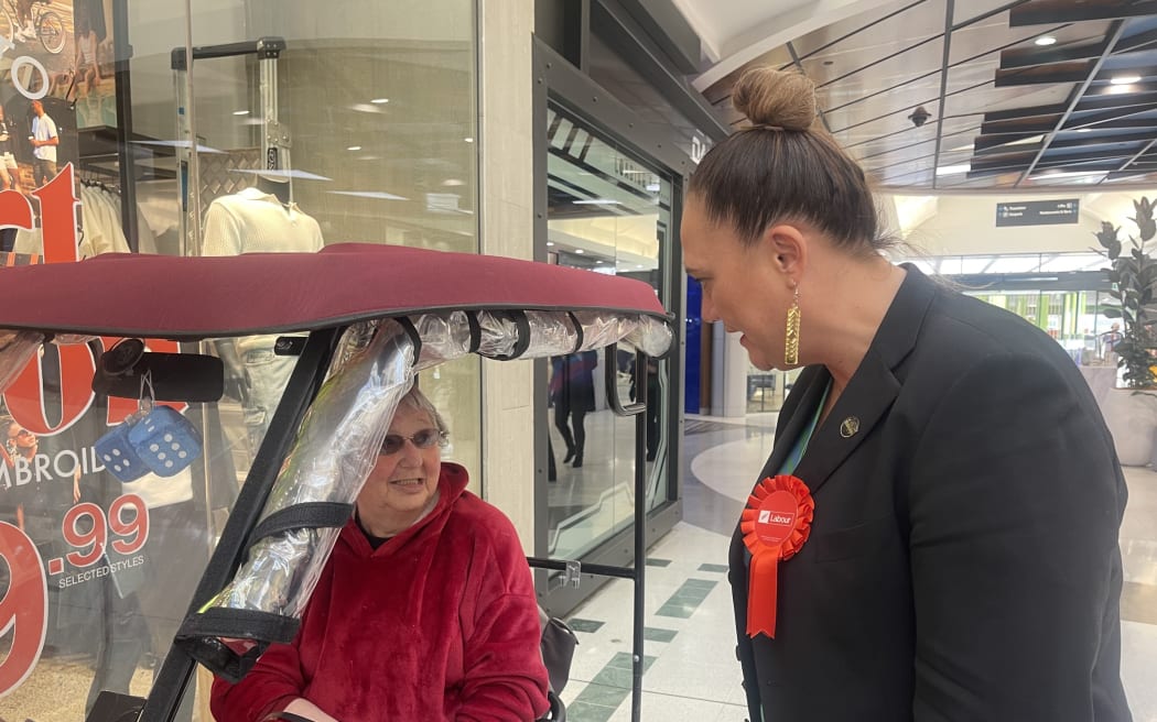 Carmel Sepuloni is greeted by a woman who said she had cast an early vote for the Labour Party already, at The Palms shopping centre in Christchurch.