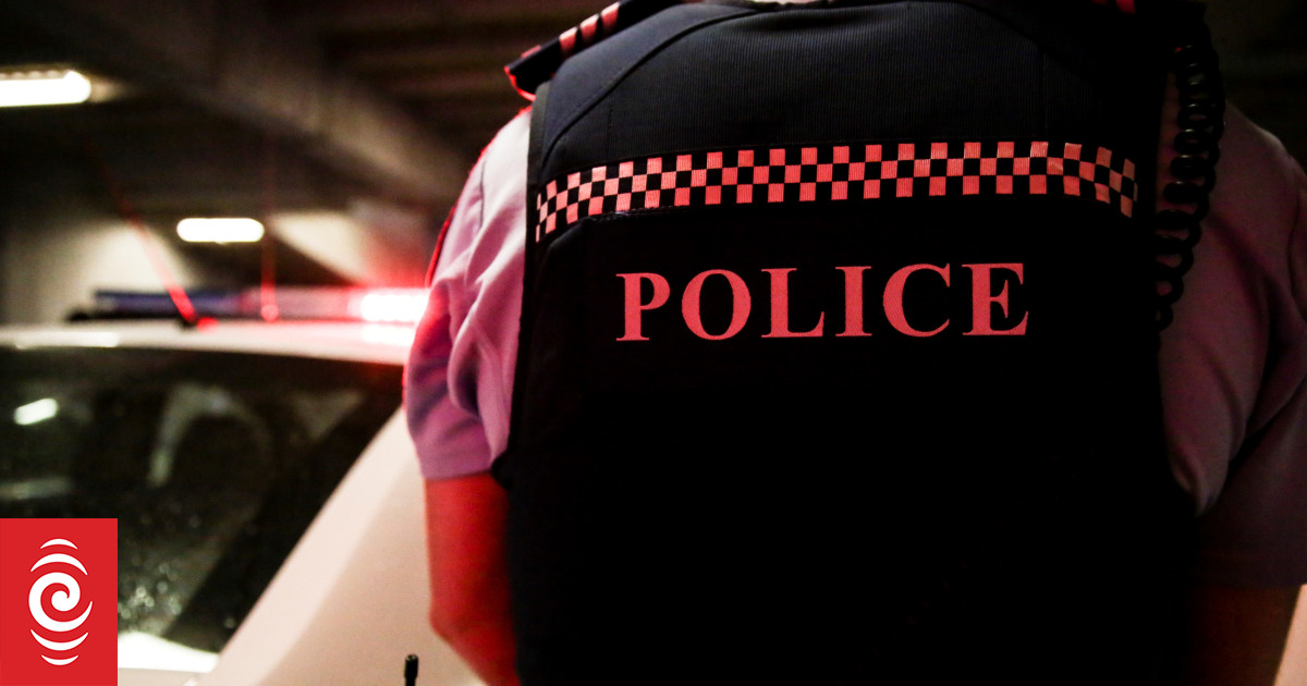 One dead after vehicle hits median barrier in Hastings District - Vimarsana News