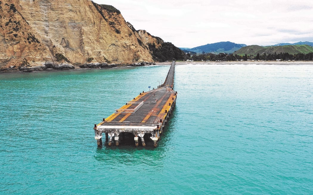 'Nothing could be saved' Tolaga Bay’s lone wharf light gone, destroyed