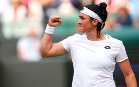 Jabeur sets up Wimbledon final against Vondrousova