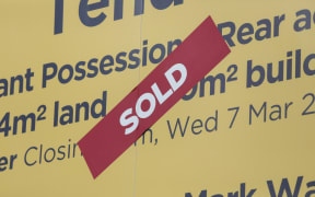 Sold sign Housing generic