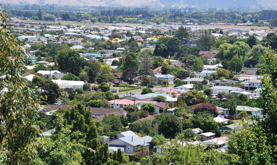 Worsnop pointed to an East Coast property worth $95,000 facing a rate increase of 4.3 percent, or $62, compared to a $1.22 million property in Gisborne’s Lytton West, where rates would only increase by $55.