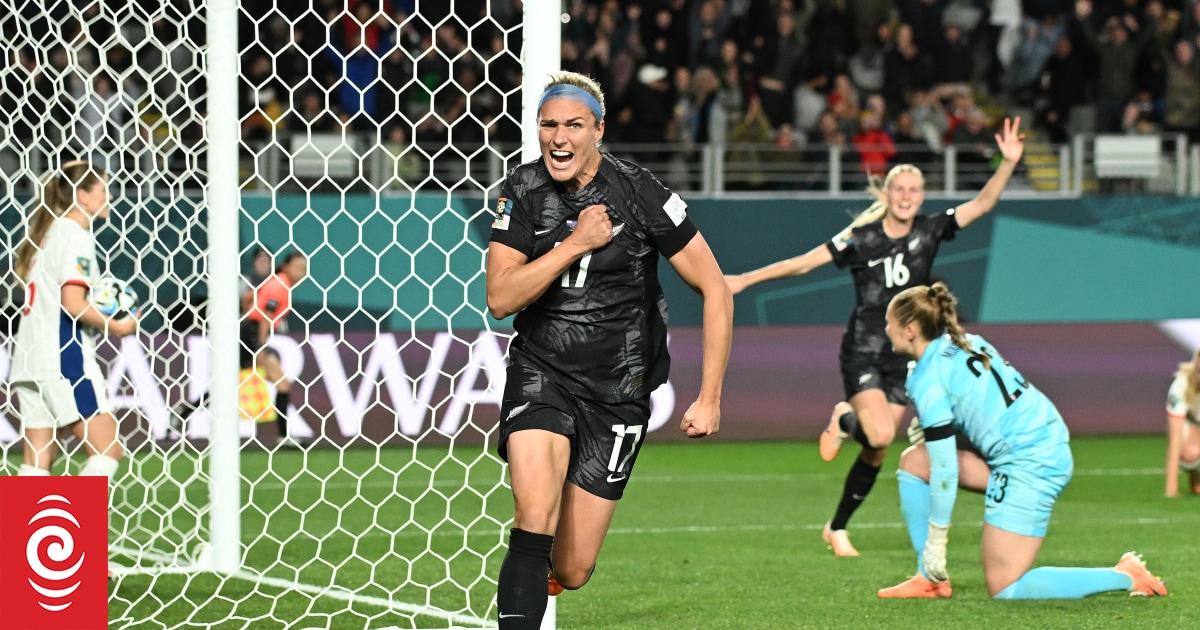 Football Ferns coach wants veterans to stay with team - Vimarsana News