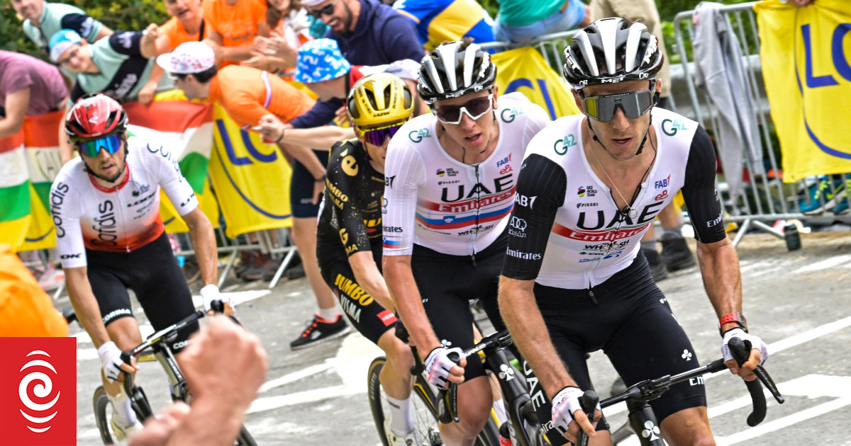 Photo of Adam Yates remporte une victoire « très spéciale » dans l’étape d’ouverture du Tour de France