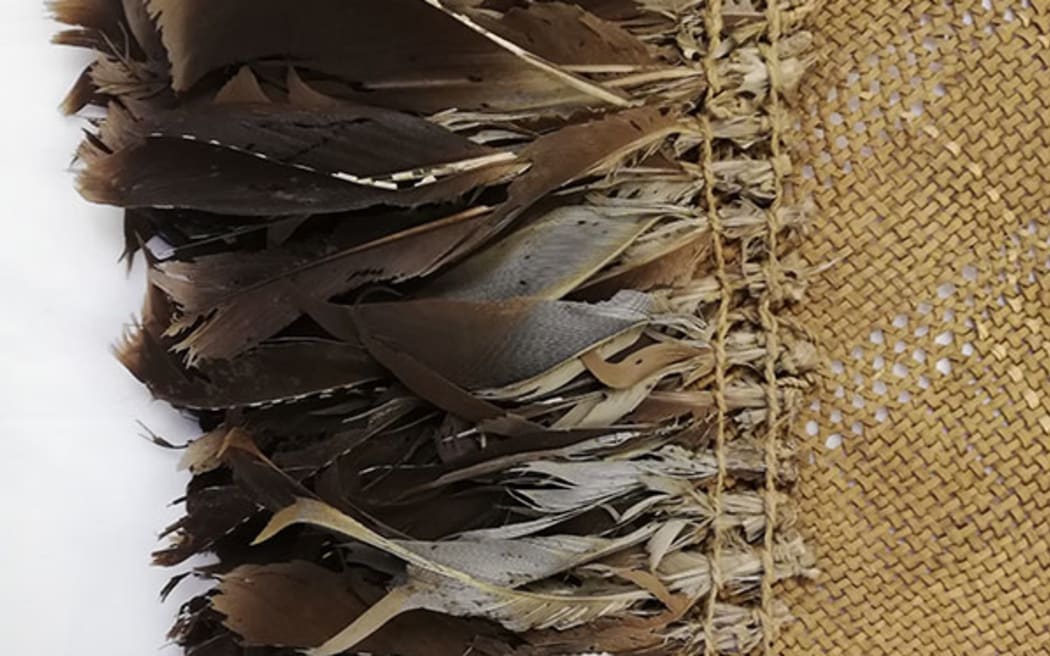 Kahu feathers indicate Te Rā was a ceremonial sail.