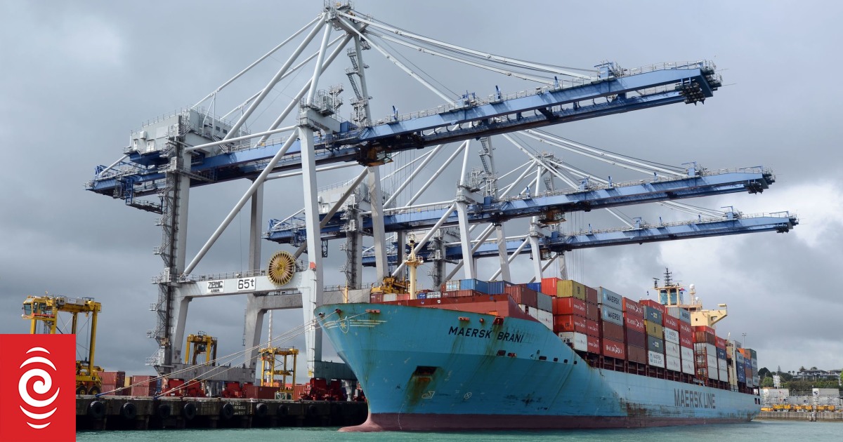 Ex-Pacific leaders want UN action on cleaning up shipping industry - Vimarsana News