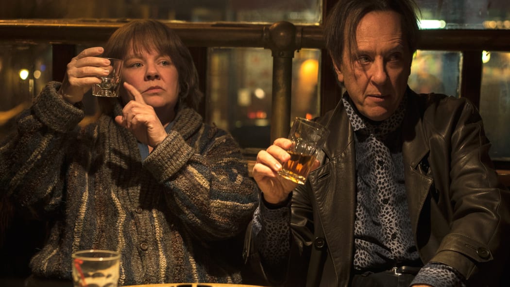 Melissa McCarthy as Lee Israel and Richard E. Grant as Jack Hock in Can You Ever Forgive Me?