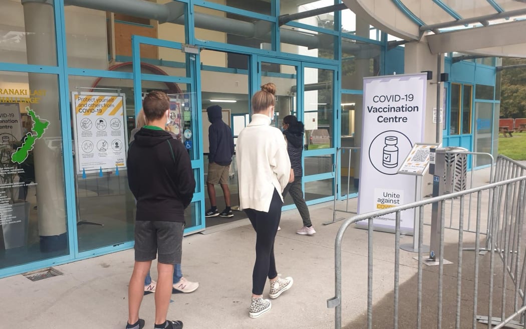 Hundreds of people have begun arriving at a mass vaccination event for essential workers at the TSB Stadium in New Plymouth this morning. The Taranaki DHB is hoping to give shots to almost 7000 people at clinics in New Plymouth and Hāwera over the weekend.