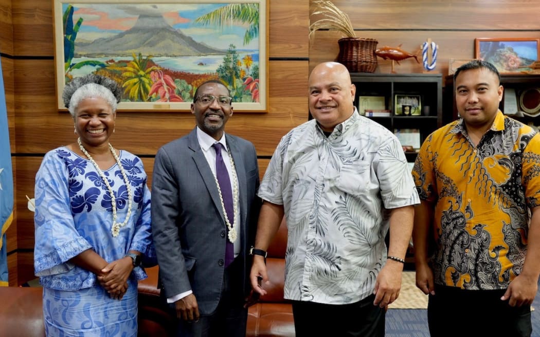 World Bank country director for the Pacific Islands and Papua New Guinea Stephen Ndegwa (second left) and FSM President David Panuelo in Pohnpei on 29 March 2023.