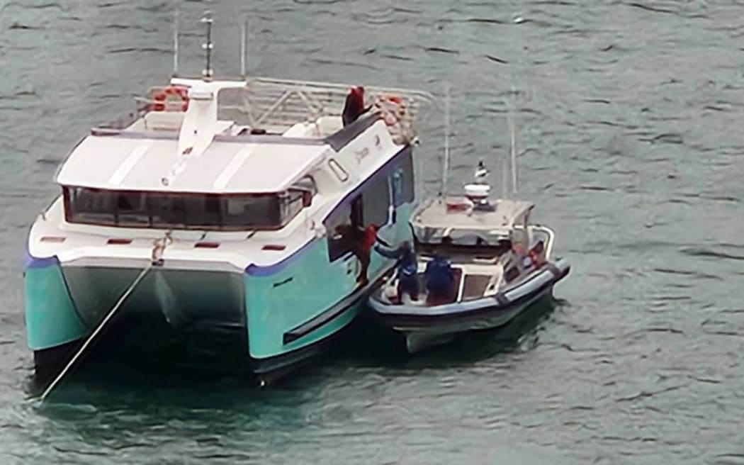New electric ferry loses power during trip in Wellington, passengers rescued RNZ News