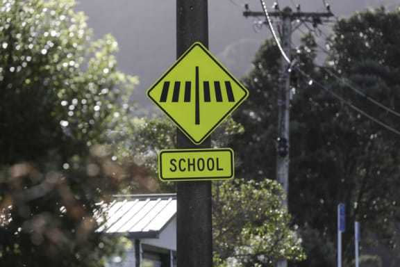 06072016 Photo: Rebekah Parsons-King. School sign near Ngaio School.