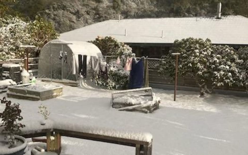 Snow in Dunedin Thursday 6 October 2022