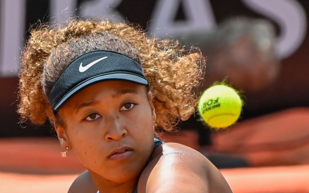Tennis star Naomi Osaka brought to tears during press conference | RNZ News