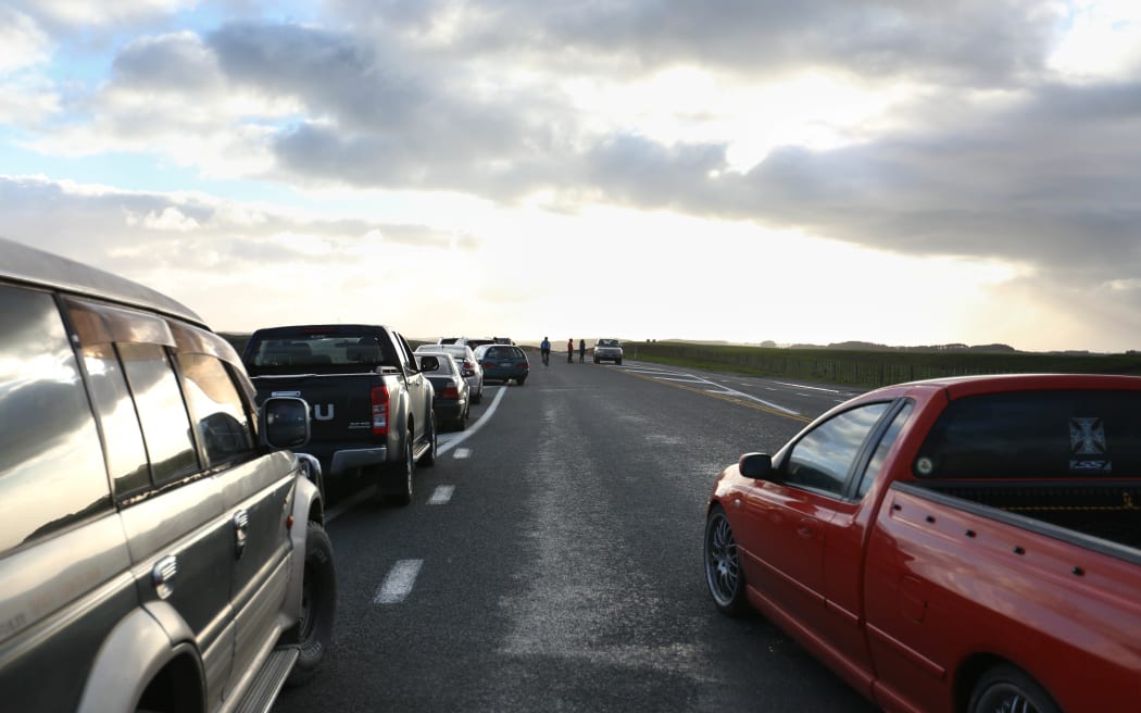 Cars on State Highway 3 waiting to get into Whanganui.