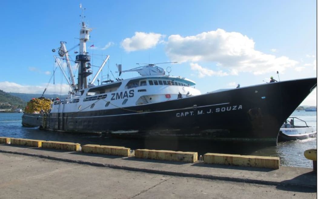 Deterioration of rope blamed for fisherman's death RNZ News