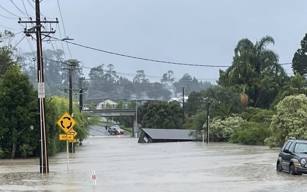 In photos Heavy rain causes flooding, evacuations in Auckland RNZ News