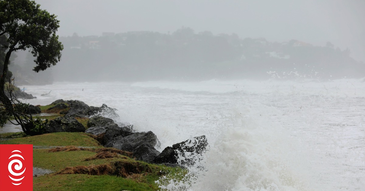 Saying goodbye to La Niña: What to expect from autumn’s weather