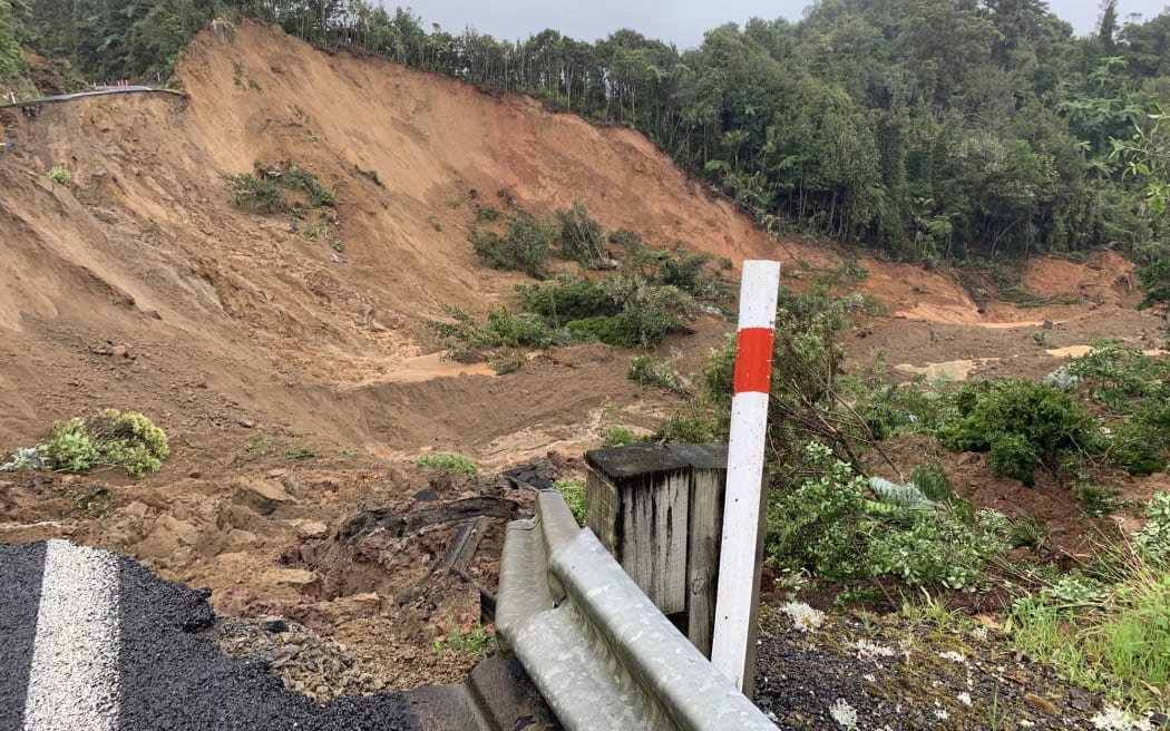 The landslide that sliced through SH25A in the Coromandel, pictured on 2 Febuary 2023 after more land slipped down the hillside.