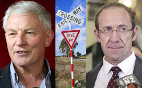 Phil Goff, Andrew Little, Rail Crossing
