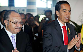 PNG PM Peter O'Neil and Indonesia president Joko Widodo
