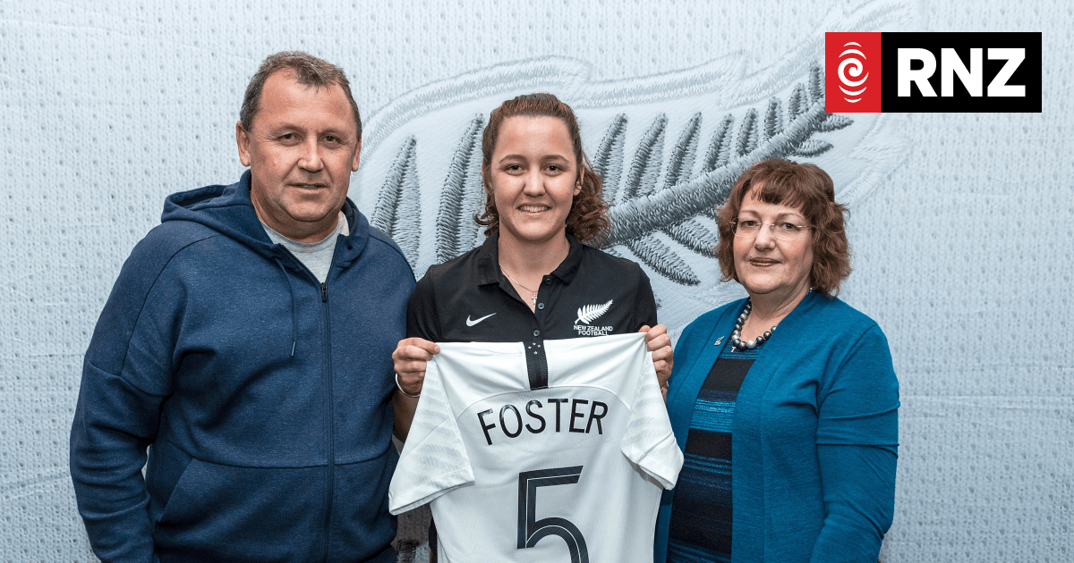 Ian Foster confirms family held up at knifepoint during Rugby World Cup - Vimarsana News