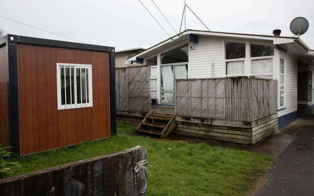Migrant workers evade eviction from Auckland property under investigation