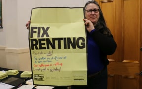 Renter Linda says her Wellington flat is draughty and cold, but the landlord refuses to do anything about it.