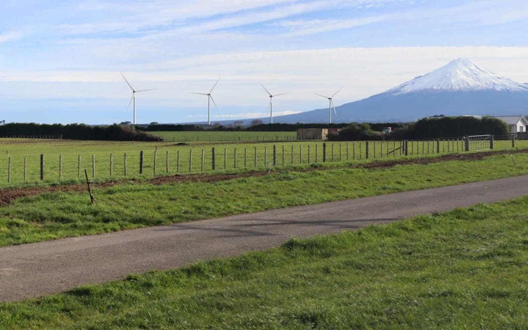 A simulated view of the wind turbine towers from Te Aroha Marae
