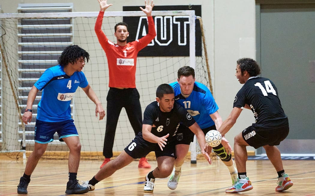 Handball players fundraising for World Championships RNZ
