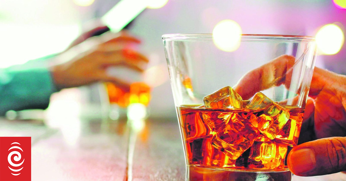 Midnight closing too early for Whakatāne clubs and bars - Vimarsana News