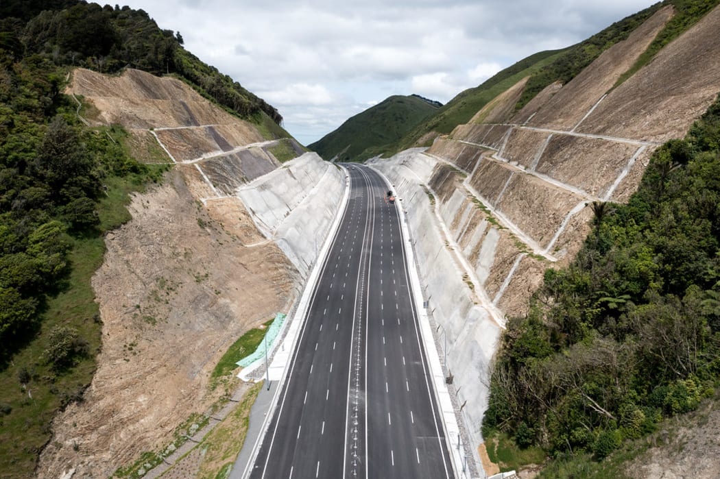 Countdown begins for motorists to test much delayed Transmission Gully