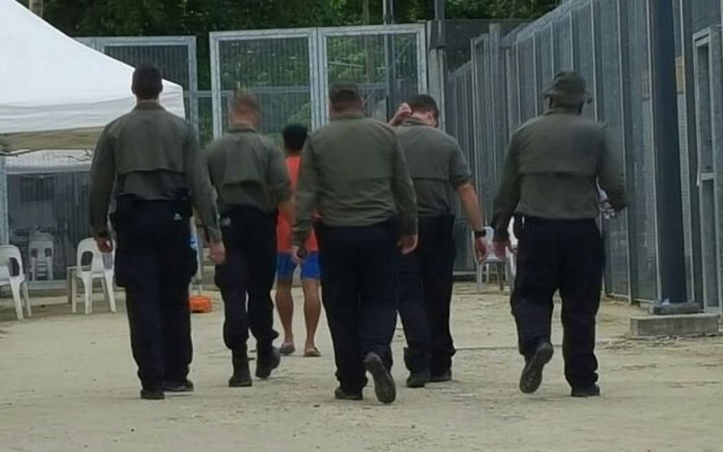 Guards Transferred From Nauru Incited Manus Riot Refugee Rnz News 7808