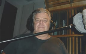 Rick Bryant in the Helen Young Studio, RNZ Auckland, 2003.