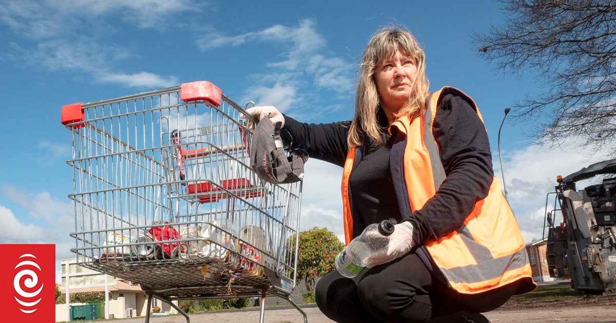 Seven trollies of rubbish collected by concerned Rotorua resident - Vimarsana News