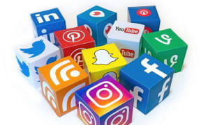 Social media mix icons