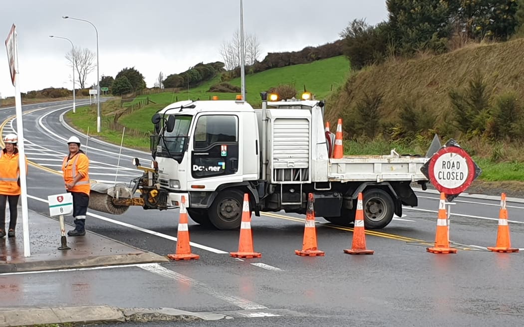 Bus rolled in Ngātira, west of Rotorua, closing the road at junction of SH28 and SH5