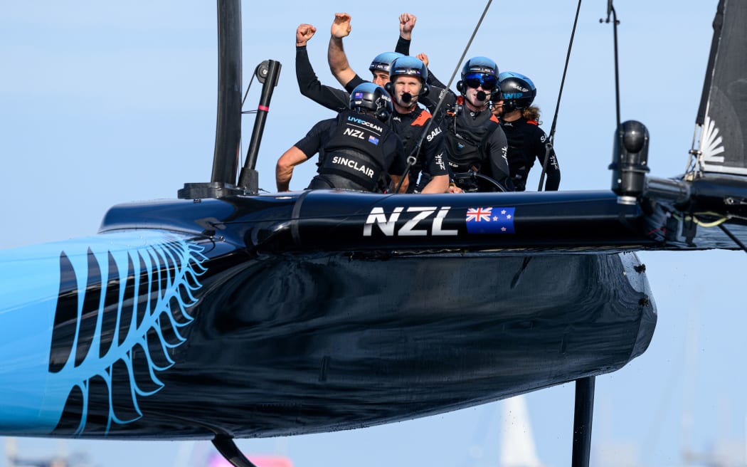 Nueva Zelanda derrotada por Jimmy Spithill en Saint-Tropez