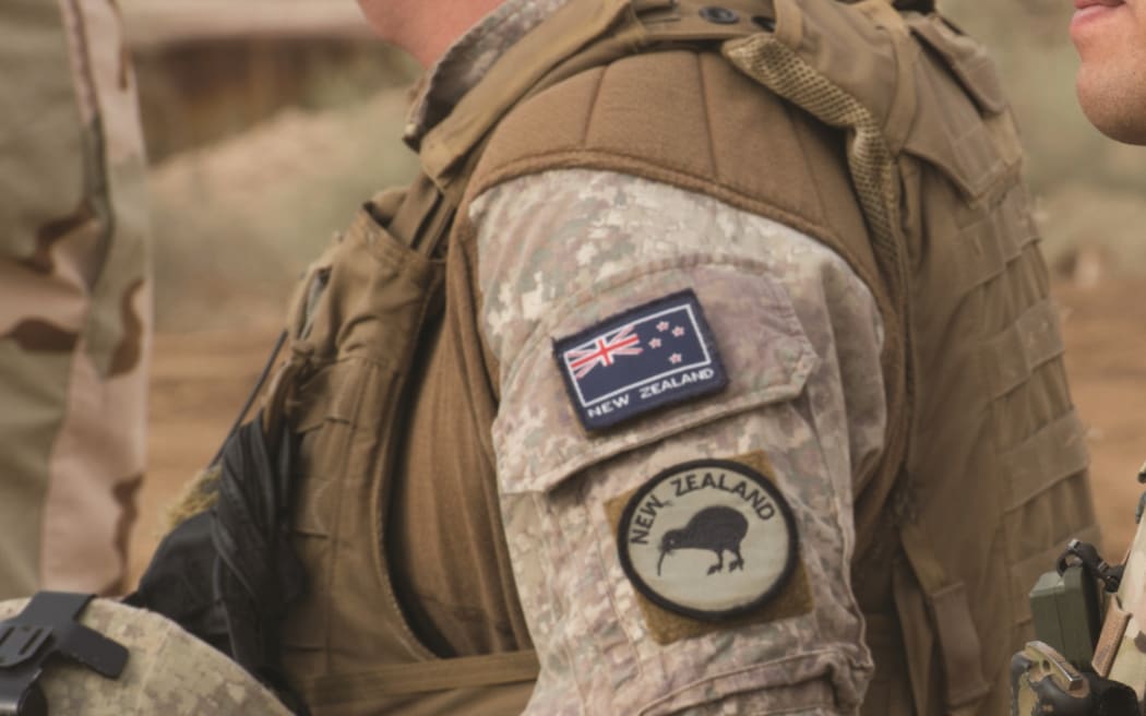 New Zealand and Australian personnel train Iraqi Security Forces in a training area at Taji Military Camp.