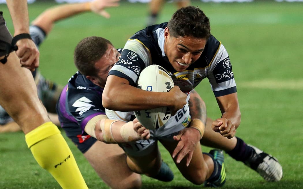 Warriors land comeback Kiwis utility Te Maire Martin for 2023