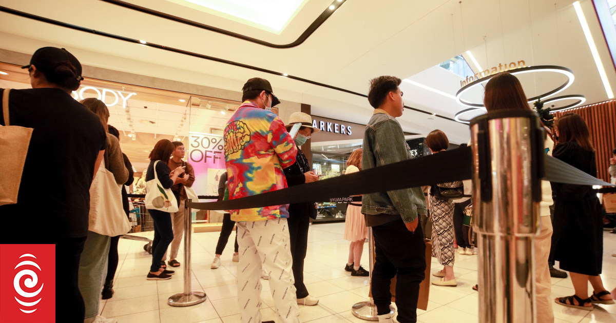 Black Friday sales slump by 10 percent - Retail NZ - Vimarsana News