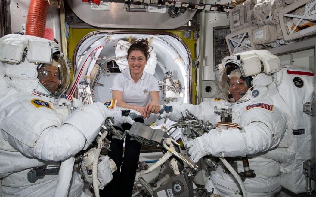 Nasa's first all-female spacewalk scrapped over spacesuit sizes