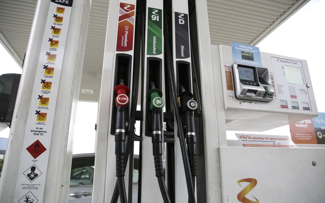 hotel Z fuel station