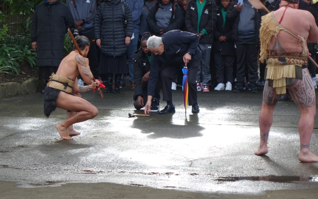 Zambia women's football team welcomed at Tūrangawaewae Marae.