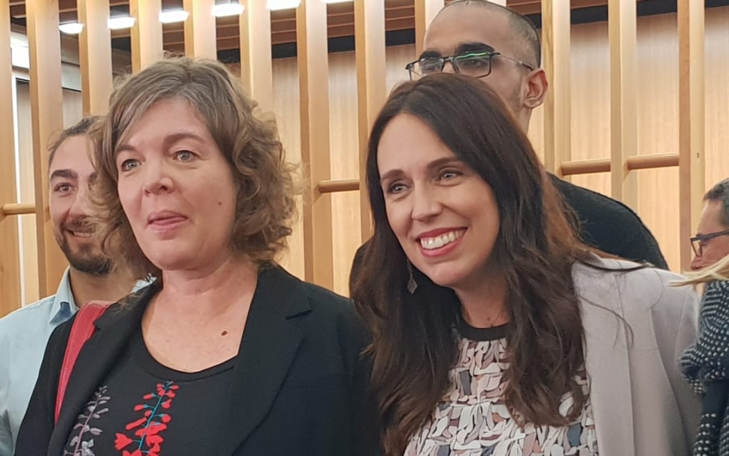 The new Prime Minister's chief science advisor Juliet Gerrard, left, and Prime Minister Jacinda Ardern.