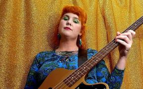 Kiki Van Newtown of Giantess