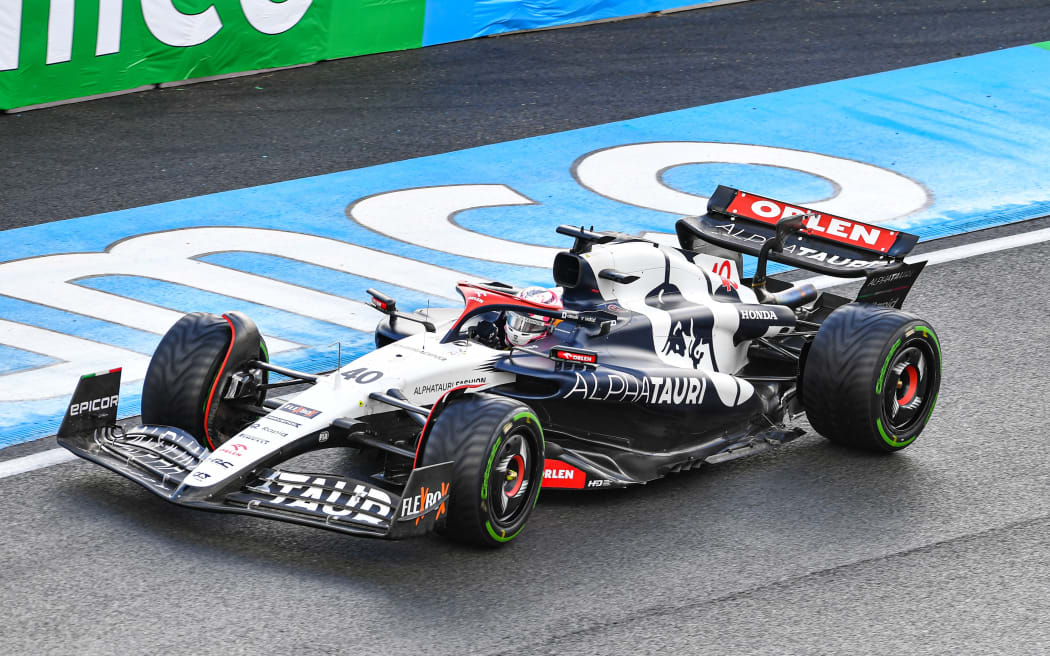 利亞姆·勞森（新西蘭）駕駛 Scuderia AlphaTauri 參加 2023 年荷蘭 F1 大獎賽。