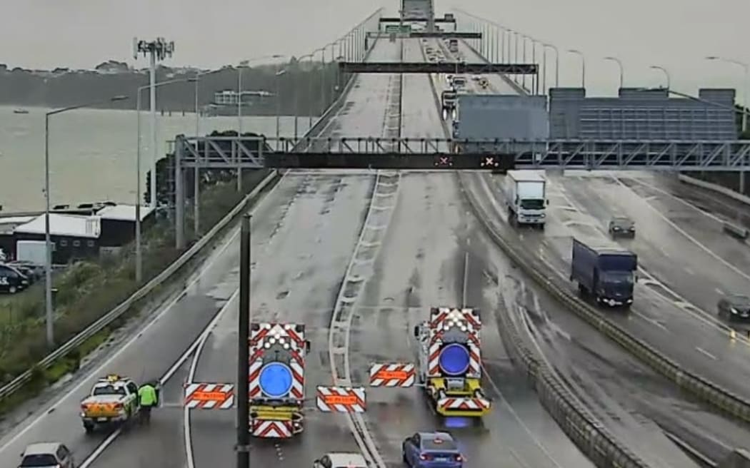 Auckland Harbour Bridge was closed briefly after winds of 100km/hr.