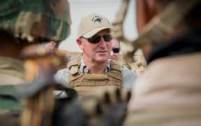 Key talks with Iraqi troops and the New Zealand trainers.