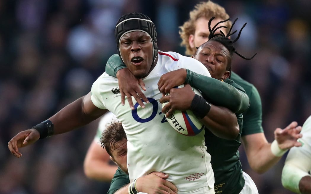 Maro Itoje on the charge